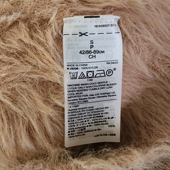 Banana Republic Fuzzy Sweater - Picture 4 of 4